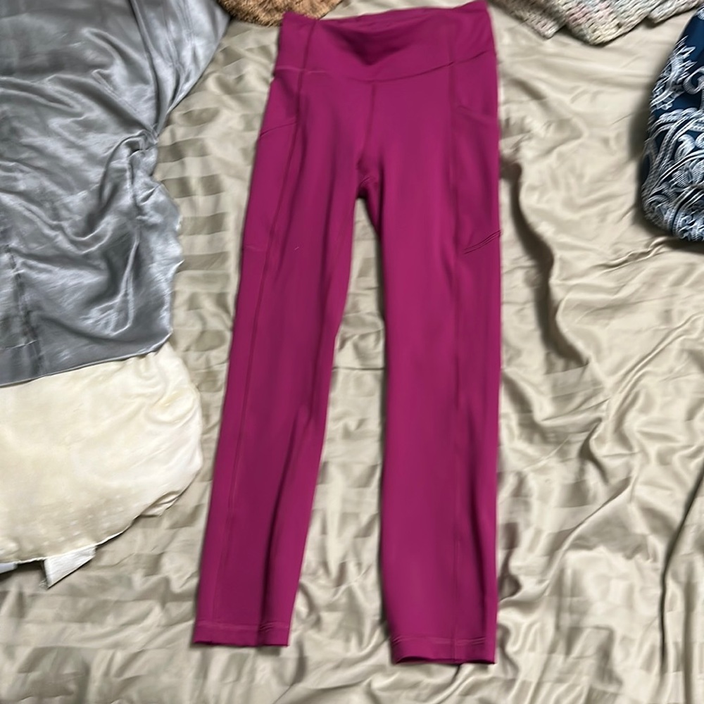 magenta lululemon leggings